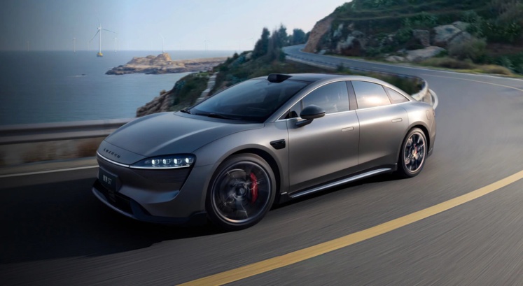 Luxeed S7 : La nouvelle voiture électrique de Huawei qui redéfinit les normes Luxeed S7 : La nouvelle voiture électrique de Huawei qui redéfinit les normes