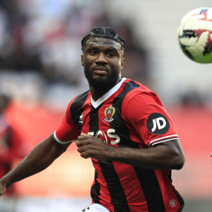 Ligue 1 : Nice suit la cadence du PSG