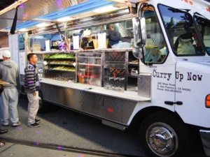 L'arrivée des food trucks à Casablanca : une révolution qui indispose les cafetiers de la ville L'arrivée des food trucks à Casablanca : une révolution qui indispose les cafetiers de la ville