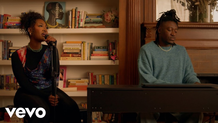 Tems - Me & U Tems - Me & U