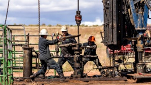 Guerre pétrolière : l’Arabie saoudite pourrait booster sa production pour noyer toute concurrence naissante Guerre pétrolière : l’Arabie saoudite pourrait booster sa production pour noyer toute concurrence naissante