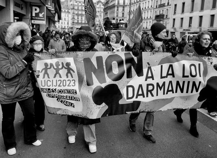 France : La loi immigration rejetée après une motion de la NUPES France : La loi immigration rejetée après une motion de la NUPES