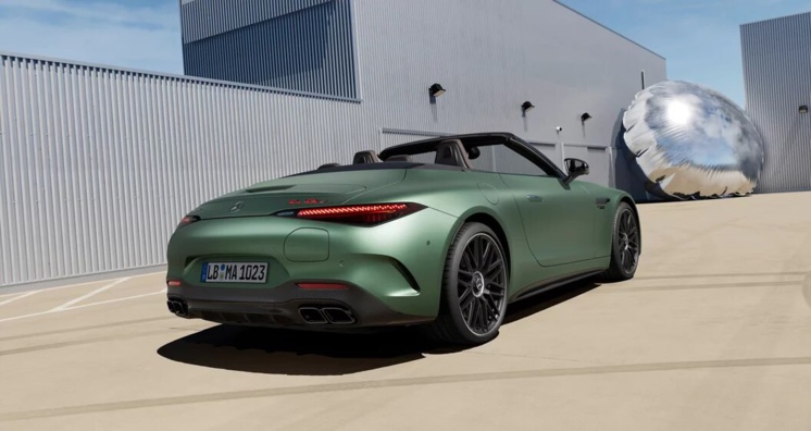 Mercedes SL 63 AMG S E Performance 2024 : Une fusion explosive !