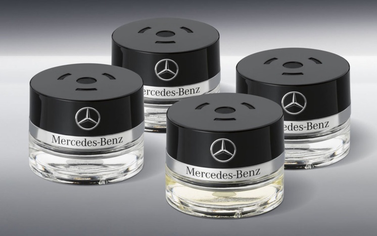 Mercedes réinvente le confort : Une voiture qui protège vos oreilles et parfume votre trajet ! Mercedes réinvente le confort : Une voiture qui protège vos oreilles et parfume votre trajet !