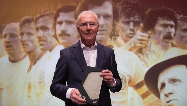 Le Kaiser Franz Beckenbauer, est mort ! Le Kaiser Franz Beckenbauer, est mort !