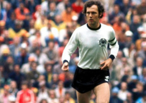 Franz Beckenbauer, légende allemande du football, est mort à 78 ans Franz Beckenbauer, légende allemande du football, est mort à 78 ans