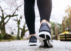 Les bienfaits cachés de la marche quotidienne : un exercice simple aux résultats surprenants Les bienfaits cachés de la marche quotidienne : un exercice simple aux résultats surprenants