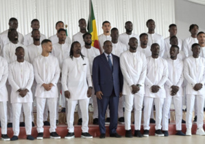 Sénégal : le président Macky Sall promet de belles récompenses aux coéquipiers de Sadio Mané en cas de sacre à la CAN Sénégal : le président Macky Sall promet de belles récompenses aux coéquipiers de Sadio Mané en cas de sacre à la CAN