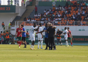 Une bagarre générale a éclaté entre Lions de l’Atlas et Léopards à la fin du match Maroc-RDC Une bagarre générale a éclaté entre Lions de l’Atlas et Léopards à la fin du match Maroc-RDC