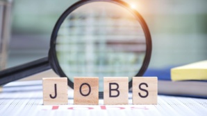 Sur fond de perspectives incertaines, le taux de chômage mondial devrait augmenter en 2024 Sur fond de perspectives incertaines, le taux de chômage mondial devrait augmenter en 2024