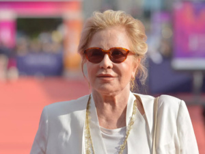 Sylvie Vartan annonce officiellement sa tournée d'adieu Sylvie Vartan annonce officiellement sa tournée d'adieu