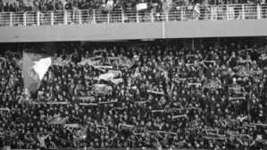 L'AS FAR fait hommage à un des ses supporters mort dans un accident de la route L'AS FAR fait hommage à un des ses supporters mort dans un accident de la route