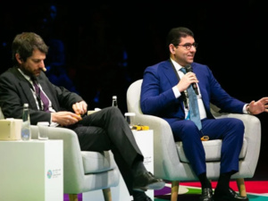 Le Maroc s'illustre au Dialogue Ministériel du Sommet de la Culture d'Abu Dhabi Le Maroc s'illustre au Dialogue Ministériel du Sommet de la Culture d'Abu Dhabi