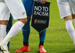 Après les incidents de racisme entre joueurs, peu de sanctions Après les incidents de racisme entre joueurs, peu de sanctions