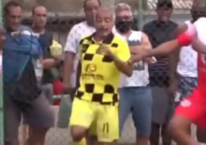 A 58 ans, Romario rechausse les crampons A 58 ans, Romario rechausse les crampons