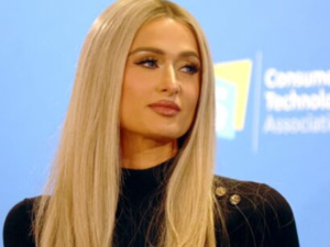 'Toxic' : Paris Hilton prévoit de lancer une nouvelle série documentaire 'Toxic' : Paris Hilton prévoit de lancer une nouvelle série documentaire
