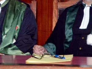 Embrasser n’est pas tromper ! Embrasser n’est pas tromper !