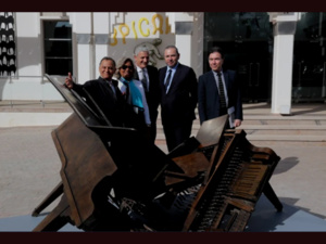 Arman à l'honneur : une exposition majeure au musée Mohammed VI pour son dixième anniversaire Arman à l'honneur : une exposition majeure au musée Mohammed VI pour son dixième anniversaire