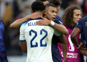 Real Madrid : Bellingham serait ravi de jouer avec Mbappé Real Madrid : Bellingham serait ravi de jouer avec Mbappé