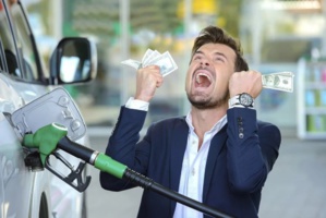 Alerte rouge au Maroc : Flambée des prix du carburant prévue cet été Alerte rouge au Maroc : Flambée des prix du carburant prévue cet été