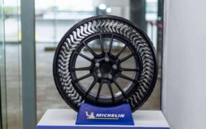 Tesla : Vers l'adoption de pneus sans air ! Tesla : Vers l'adoption de pneus sans air !