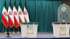 Iran : Une élection présidentielle organisée dans l' urgence Iran : Une élection présidentielle organisée dans l' urgence