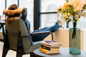 Cet été, le Niksen : L’Art de Ne Rien Faire pour des vacances réussies Cet été, le Niksen : L’Art de Ne Rien Faire pour des vacances réussies