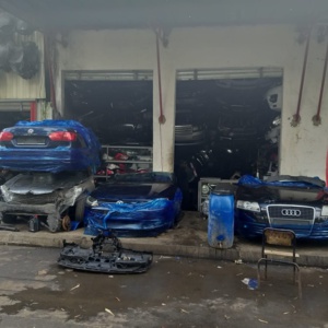 Secteur des pièces de rechange : La ferraille automobile informelle doit sortir de l'ombre Secteur des pièces de rechange : La ferraille automobile informelle doit sortir de l'ombre