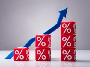 Taux d'intérêt à la hausse : La danse des chiffres entre entreprises et ménages