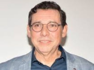 Chers Camarades, le match est terminé Chers Camarades, le match est terminé