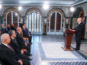 Kaïs Saïed : Un remaniement ministériel à la sauce Tunisienne Kaïs Saïed : Un remaniement ministériel à la sauce Tunisienne