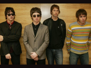 Oasis : Les frères Gallagher se réconcilient pour une tournée historique Oasis : Les frères Gallagher se réconcilient pour une tournée historique