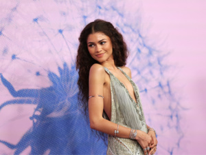 Zendaya : Derrière les strass, une pression constante Zendaya : Derrière les strass, une pression constante