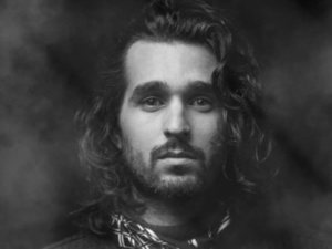 « Ymken » : le nouveau titre inspiré de l’épreuve d’Ayoub Hattab « Ymken » : le nouveau titre inspiré de l’épreuve d’Ayoub Hattab