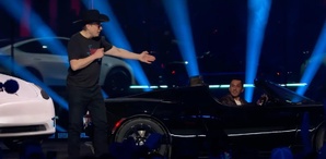 Omead Afshar : Le nouveau maestro controversé de Tesla en Europe ! Omead Afshar : Le nouveau maestro controversé de Tesla en Europe !