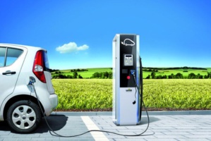 Peugeot en appelle aux États : les bornes de recharge, une affaire gouvernementale ! Peugeot en appelle aux États : les bornes de recharge, une affaire gouvernementale !