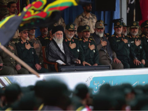 Face à Israël, l’Iran promet une réponse ferme et "hors de l'imaginaire" Face à Israël, l’Iran promet une réponse ferme et "hors de l'imaginaire"