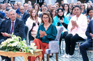 Lalla Meryem et Brigitte Macron lancent la campagne de lutte contre le harcèlement en milieu scolaire et le cyberharcèlement Lalla Meryem et Brigitte Macron lancent la campagne de lutte contre le harcèlement en milieu scolaire et le cyberharcèlement