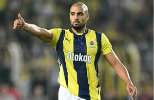 Sofyan Amrabat brille dans la victoire de Fenerbahçe contre Sivasspor (4-0) Sofyan Amrabat brille dans la victoire de Fenerbahçe contre Sivasspor (4-0)