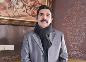 Abdellah Cheikh : la victoire marocaine au Prix Sharjah de la critique en arts plastiques Abdellah Cheikh : la victoire marocaine au Prix Sharjah de la critique en arts plastiques