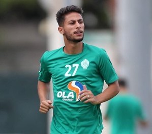 Affaire Yousri Bouzok : le Raja de Casablanca face à une polémique extra-sportive en Ligue des Champions Affaire Yousri Bouzok : le Raja de Casablanca face à une polémique extra-sportive en Ligue des Champions