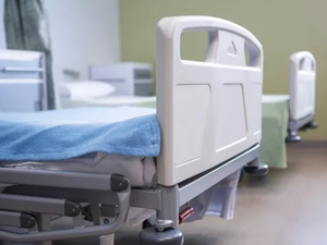 Le Maroc face à un déficit de 45.000 lits d'hôpital Le Maroc face à un déficit de 45.000 lits d'hôpital