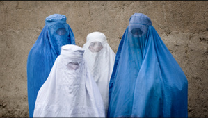 Afghanistan : les Talibans interdisent l’accès des femmes aux études médicales