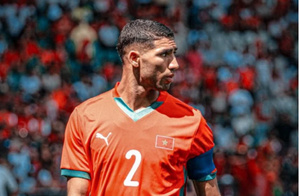 Achraf Hakimi vote pour Mbappé et suscite le débat après de multiples déceptions aux trophées Achraf Hakimi vote pour Mbappé et suscite le débat après de multiples déceptions aux trophées