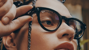 Lunettes Meta x Ray-Ban : bientôt des écrans pour vos notifications ? Lunettes Meta x Ray-Ban : bientôt des écrans pour vos notifications ?