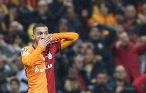 Tensions entre Hakim Ziyech et Galatasaray : une séparation sous haute tension Tensions entre Hakim Ziyech et Galatasaray : une séparation sous haute tension