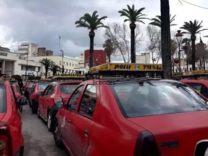 Les Taxis au Maroc, le cri d'alarme des chauffeurs sans licences Les Taxis au Maroc, le cri d'alarme des chauffeurs sans licences