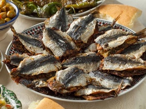 Pourquoi la sardine est-elle devenue un luxe au Maroc ? Pourquoi la sardine est-elle devenue un luxe au Maroc ?