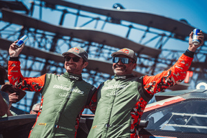 Dacia Sandriders : Une entrée triomphale dans l'arène du Dakar 2025 Dacia Sandriders : Une entrée triomphale dans l'arène du Dakar 2025