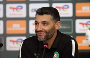 Issame Charaï en route pour les Glasgow Rangers : une nouvelle étape dans sa carrière d'entraîneur Issame Charaï en route pour les Glasgow Rangers : une nouvelle étape dans sa carrière d'entraîneur